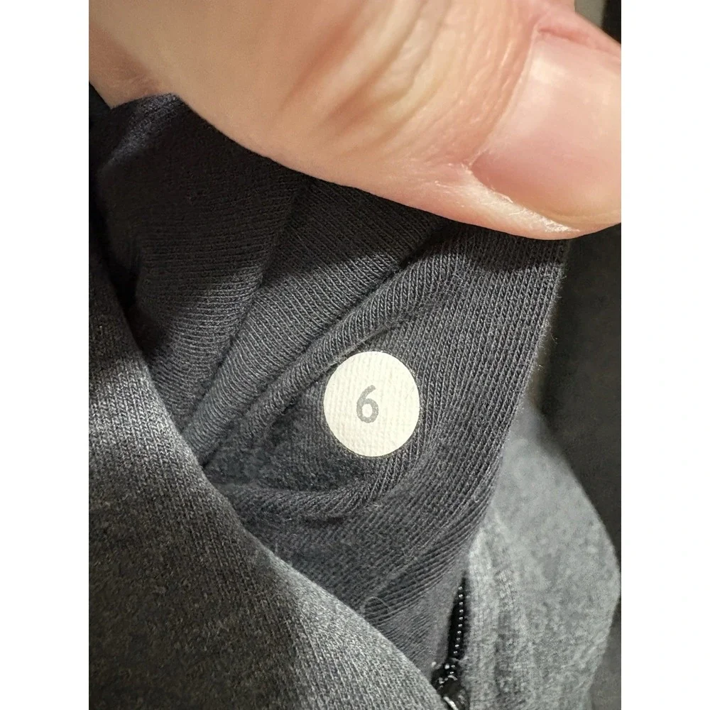 Lululemon Athletic Women's Pullover Sweatshirt‎ Cowl Neck Size 6 Grey EUC
